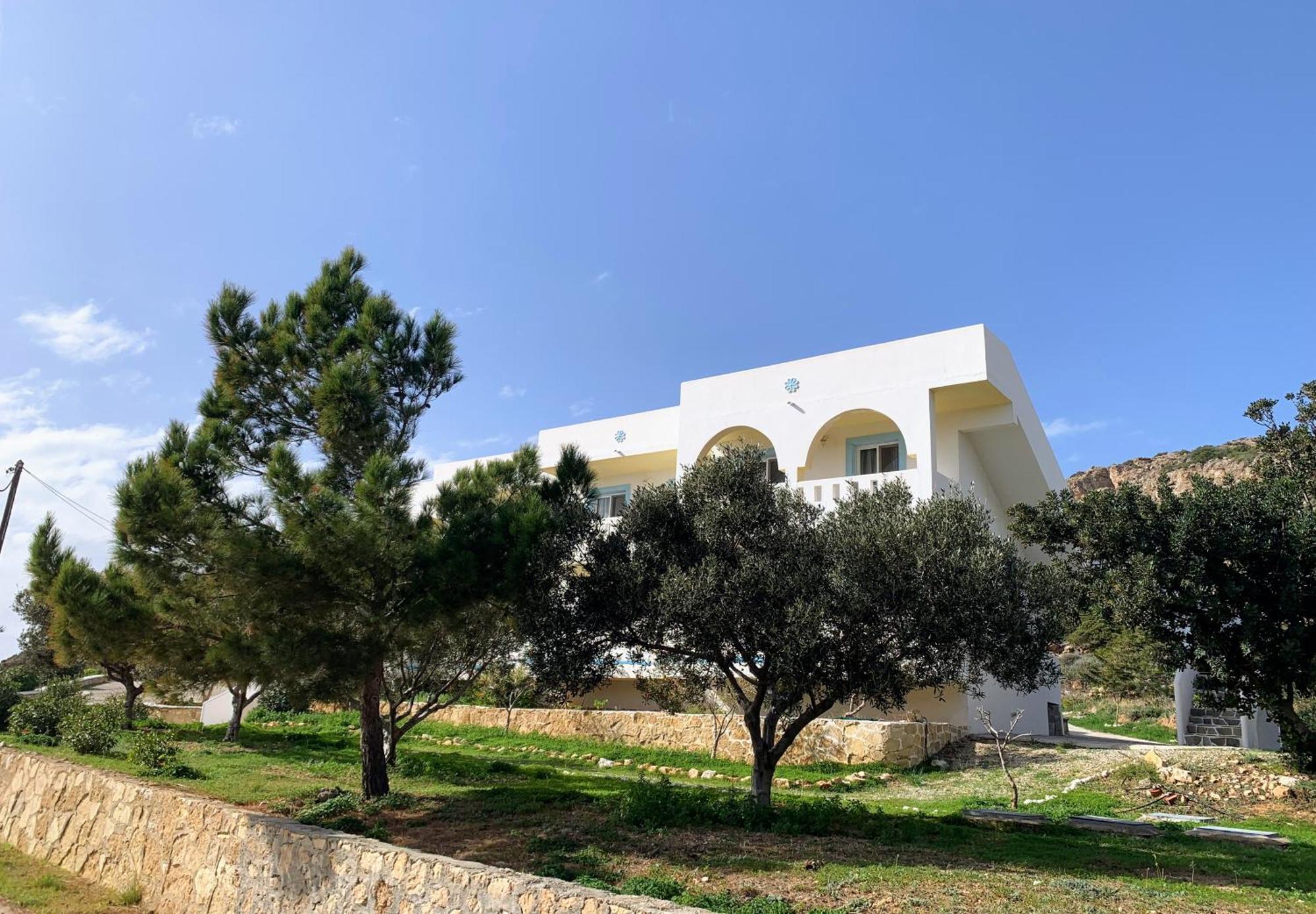 Studios Fokia Beach Амупи Экстерьер фото