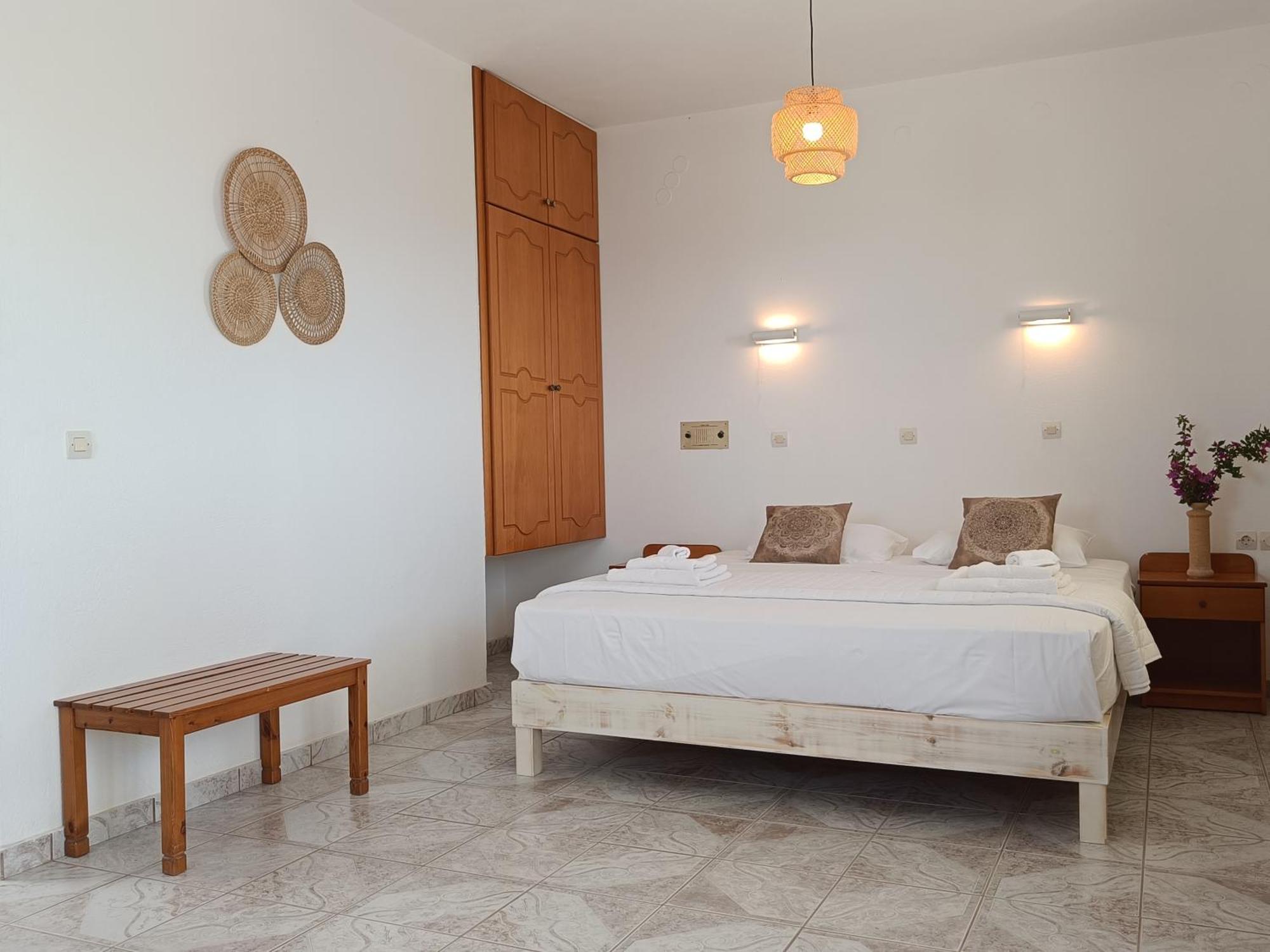 Studios Fokia Beach Амупи Экстерьер фото