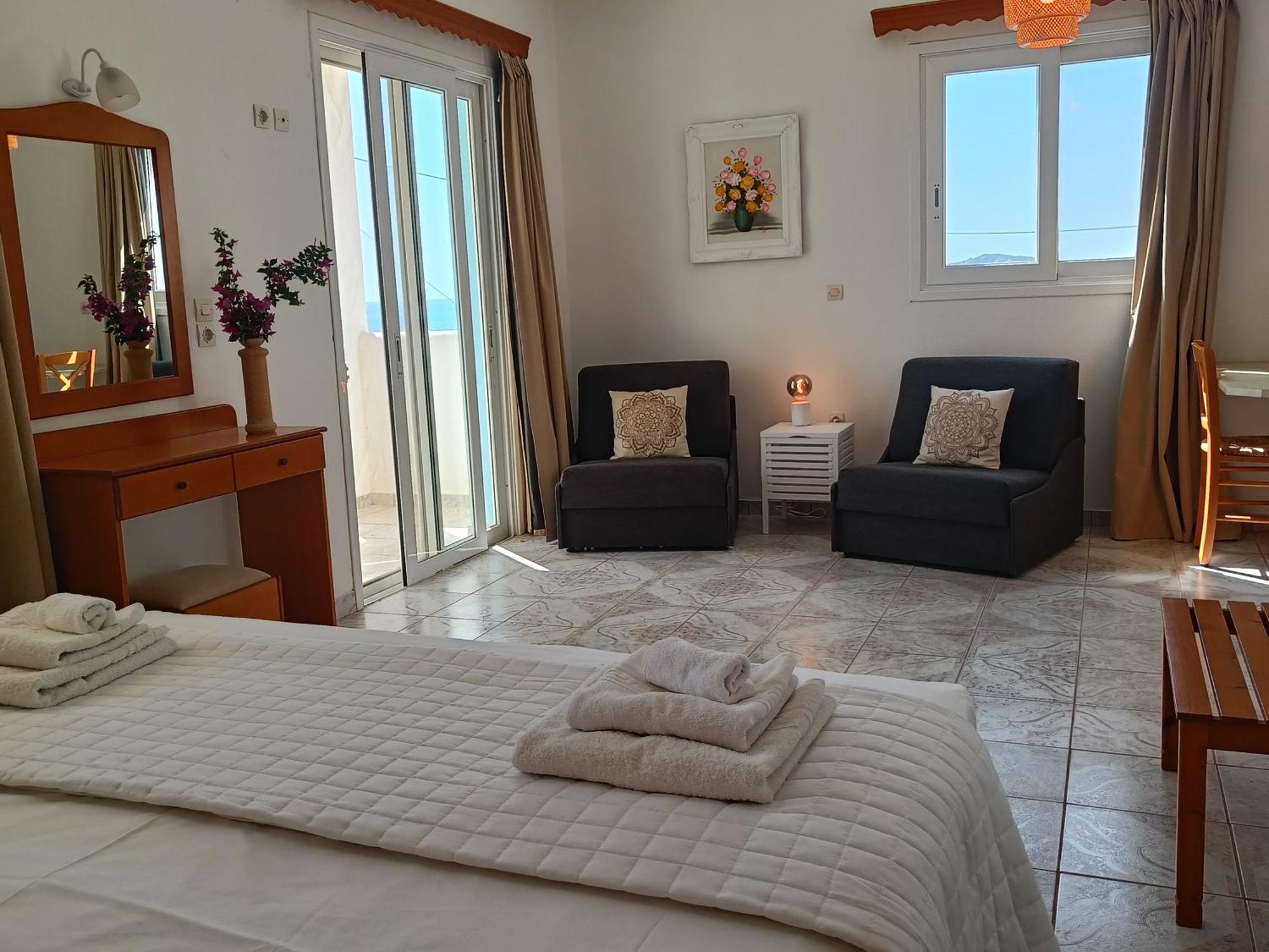 Studios Fokia Beach Амупи Экстерьер фото